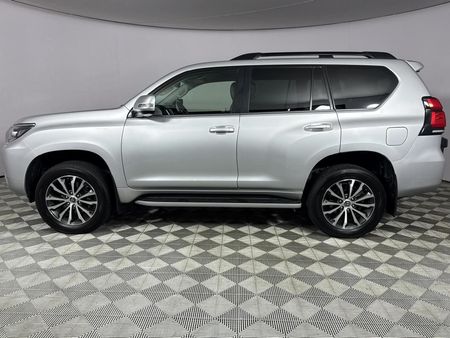 2023-Toyota-Land-Cruiser-Prado-28-GD-VX-Auto_5