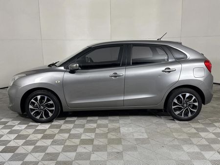 2022-Toyota-Starlet-14-XS-Auto_5