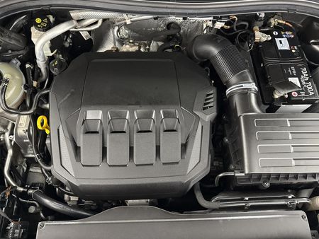 2021-Volkswagen-Tiguan-20-TSI-R-Line-4Motion-DSG-Auto-162kW_15