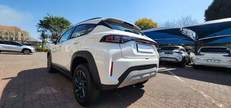 2026-Suzuki-Fronx-15-GL_7
