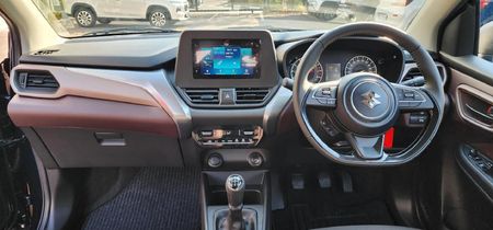2026-Suzuki-Fronx-15-GL_18