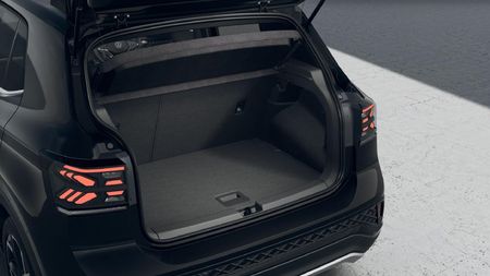 2026-Volkswagen-T-Cross-10-TSI-R-Line-Auto_4