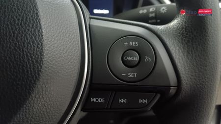 2026-Toyota-Corolla-Cross-18-XI_9
