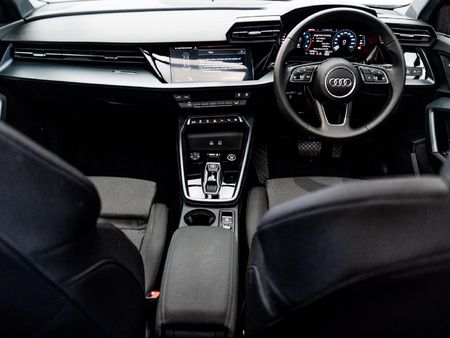 2026-Audi-A3-Sportback-35-TFSI-Black-Edition-Auto_10