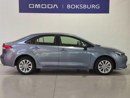 2025-Toyota-Corolla-18-XS-Hybrid-Auto_2