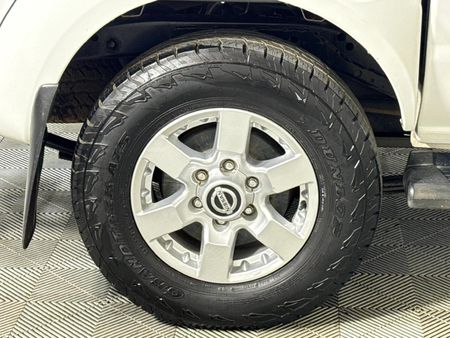 2020-Nissan-NP300-25-TDi-Hi-Rider-Double-Cab_18