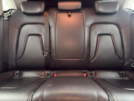 2012-Audi-A4-20-TDI-S-Auto_8
