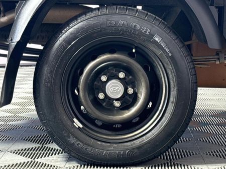 2020-Hyundai-H100-Bakkie-26D-Dropside_15