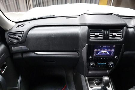 2025-Mahindra-Pik-Up-22-mHawk-S11-4x4-Auto-Double-Cab_14