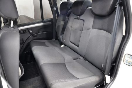 2025-Mahindra-Pik-Up-22-mHawk-S11-4x4-Auto-Double-Cab_19