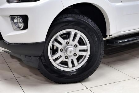 2025-Mahindra-Pik-Up-22-mHawk-S11-4x4-Auto-Double-Cab_28
