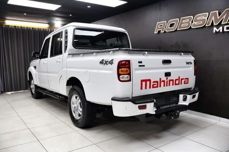 2025-Mahindra-Pik-Up-22-mHawk-S11-4x4-Auto-Double-Cab_5