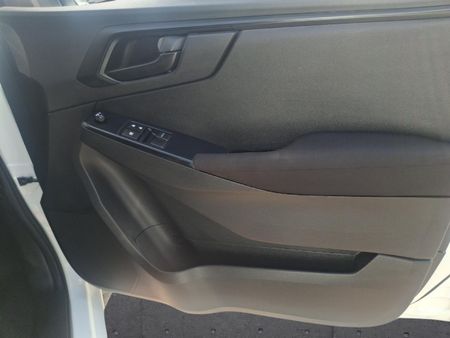 2026-Isuzu-D-Max-19-DDI-HR-L-Single-Cab_14