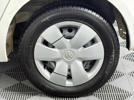 2008-Toyota-Yaris-T1-5-dr_17