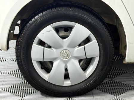 2008-Toyota-Yaris-T1-5-dr_18