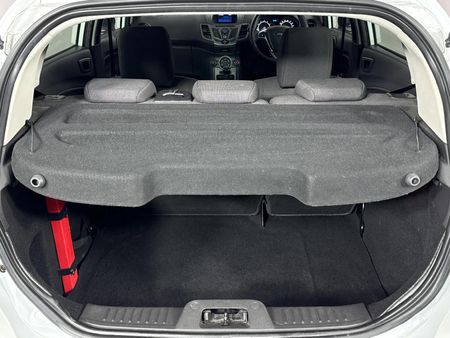 2018-Ford-Fiesta-10-EcoBoost-Ambiente-5-dr_15