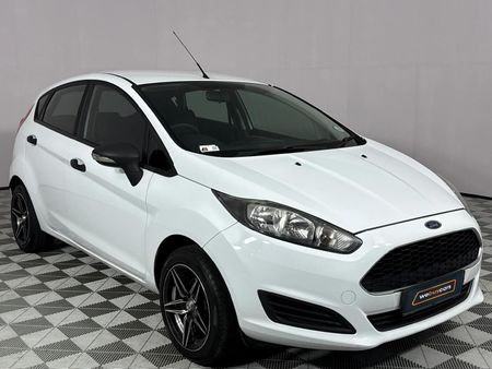 2018-Ford-Fiesta-10-EcoBoost-Ambiente-5-dr_2