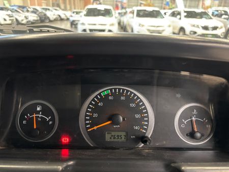 2025-Mahindra-Bolero-Maxi-Truck-25-TD-Single-Cab_10