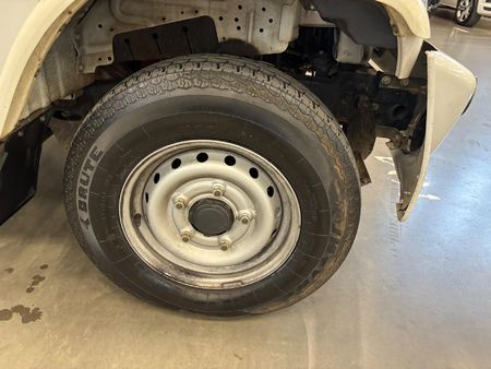 2025-Mahindra-Bolero-Maxi-Truck-25-TD-Single-Cab_8
