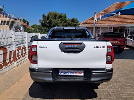 2017-Toyota-Hilux-24-GD-6-Raised-Body-SRX-Double-Cab_10