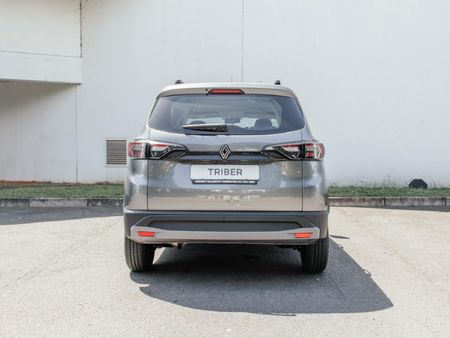 2026-Renault-Triber-10-Techno_15