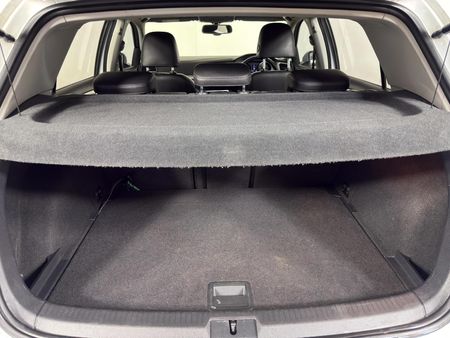 2015-Volkswagen-Golf-VII-14-TSI-Comfortline-Auto_15