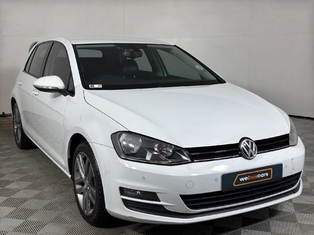 2015-Volkswagen-Golf-VII-14-TSI-Comfortline-Auto_2