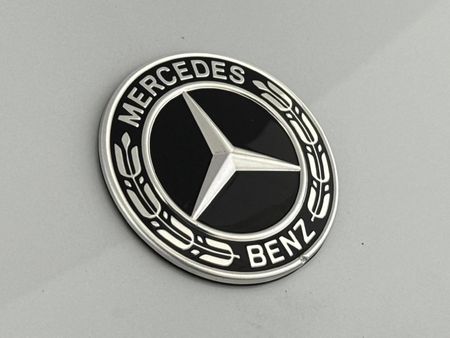 2023-Mercedes-Benz-V-Class-V220d-Avantgarde-Auto_12