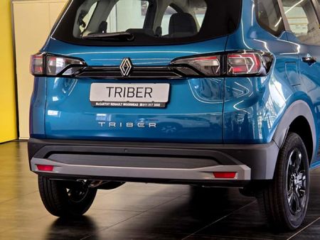 2026-Renault-Triber-10-Techno_17