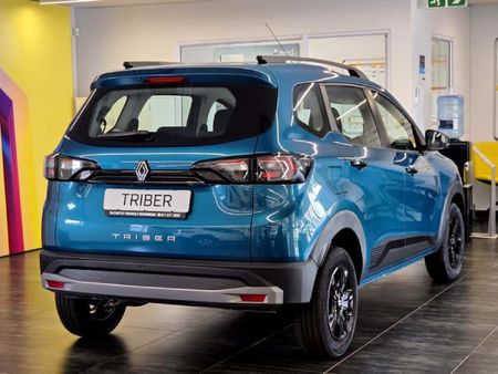2026-Renault-Triber-10-Techno_5
