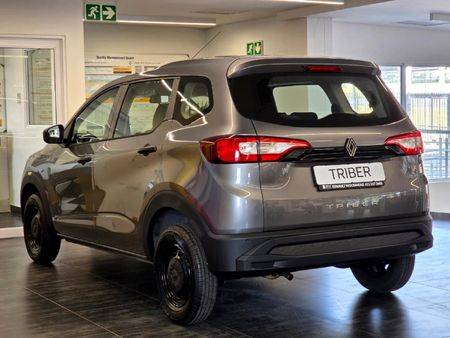 2026-Renault-Triber-10-Evolution_19