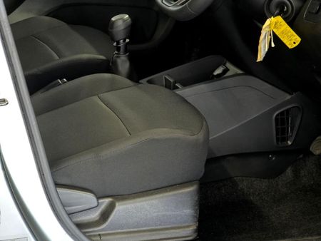 2026-Renault-Kwid-10-Evolution_20