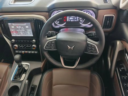 2025-Mahindra-Scorpio-N-22D-Auto-Z8_13