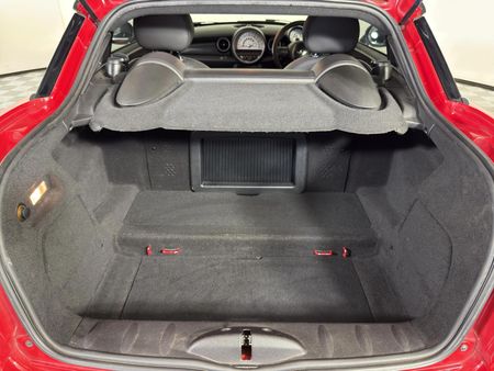 2015-MINI-Coupe-Cooper-S_11