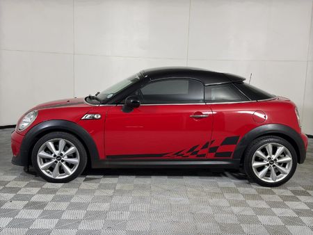 2015-MINI-Coupe-Cooper-S_5
