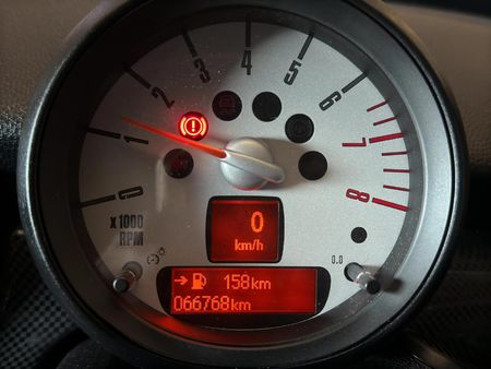 2015-MINI-Coupe-Cooper-S_6