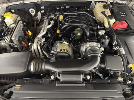 2022-Jeep-Gladiator-Rubicon-36-4x4-Auto-Double-Cab_15