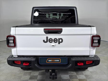 2022-Jeep-Gladiator-Rubicon-36-4x4-Auto-Double-Cab_4