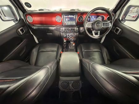2022-Jeep-Gladiator-Rubicon-36-4x4-Auto-Double-Cab_6