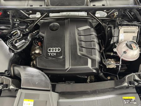 2022-Audi-Q5-Sportback-quattro-S-Line-Auto-40-TDI_13