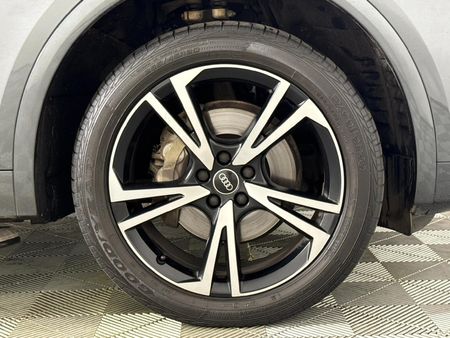 2022-Audi-Q5-Sportback-quattro-S-Line-Auto-40-TDI_16