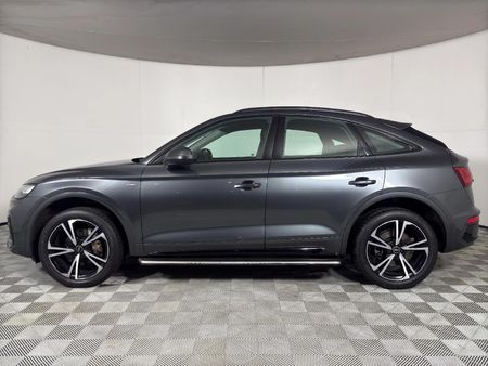 2022-Audi-Q5-Sportback-quattro-S-Line-Auto-40-TDI_5