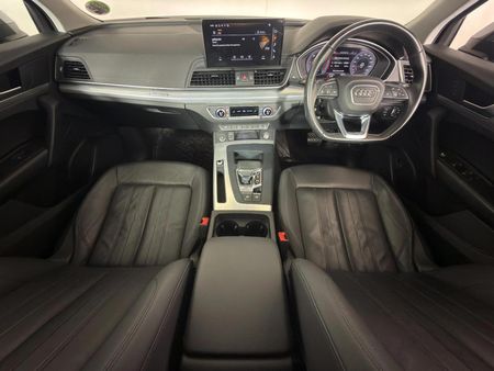 2022-Audi-Q5-Sportback-quattro-S-Line-Auto-40-TDI_6