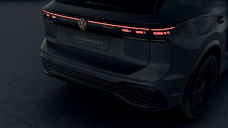 2026-Volkswagen-Tiguan-14TSI-R-Line_5