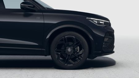 2026-Volkswagen-Tiguan-14TSI-R-Line_7