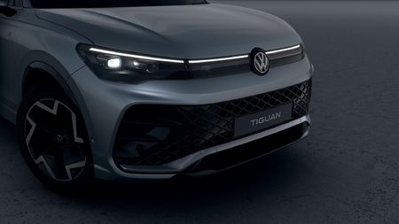 2026-Volkswagen-Tiguan-20-TSI-R-Line-4Motion-Auto_6