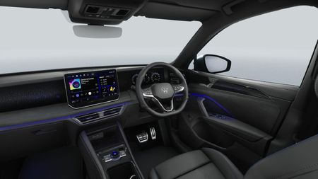 2026-Volkswagen-Tiguan-20-TSI-R-Line-4Motion-Auto_8