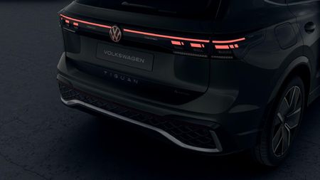 2026-Volkswagen-Tiguan-20-TSI-R-Line-4Motion-Auto_9