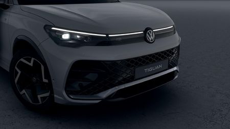 2026-Volkswagen-Tiguan-20-TSI-R-Line-4Motion-Auto_6