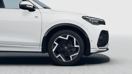 2026-Volkswagen-Tiguan-20TDI-R-Line-4Motion_7